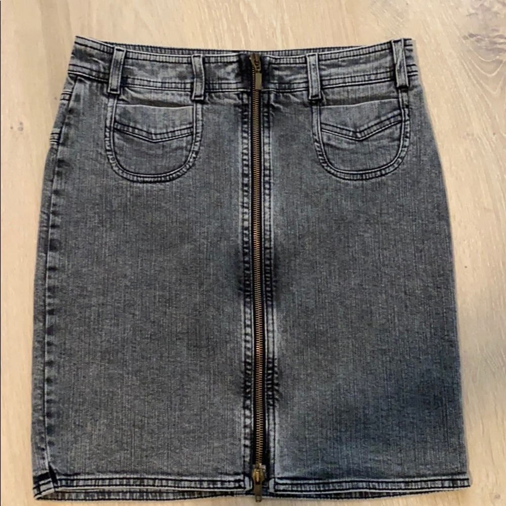 Like New SEE BY Chloe black denim skirt